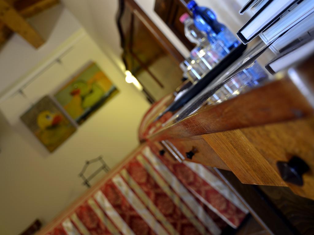 9 Muse Bed And Breakfast Canneto sull'Oglio Bagian luar foto