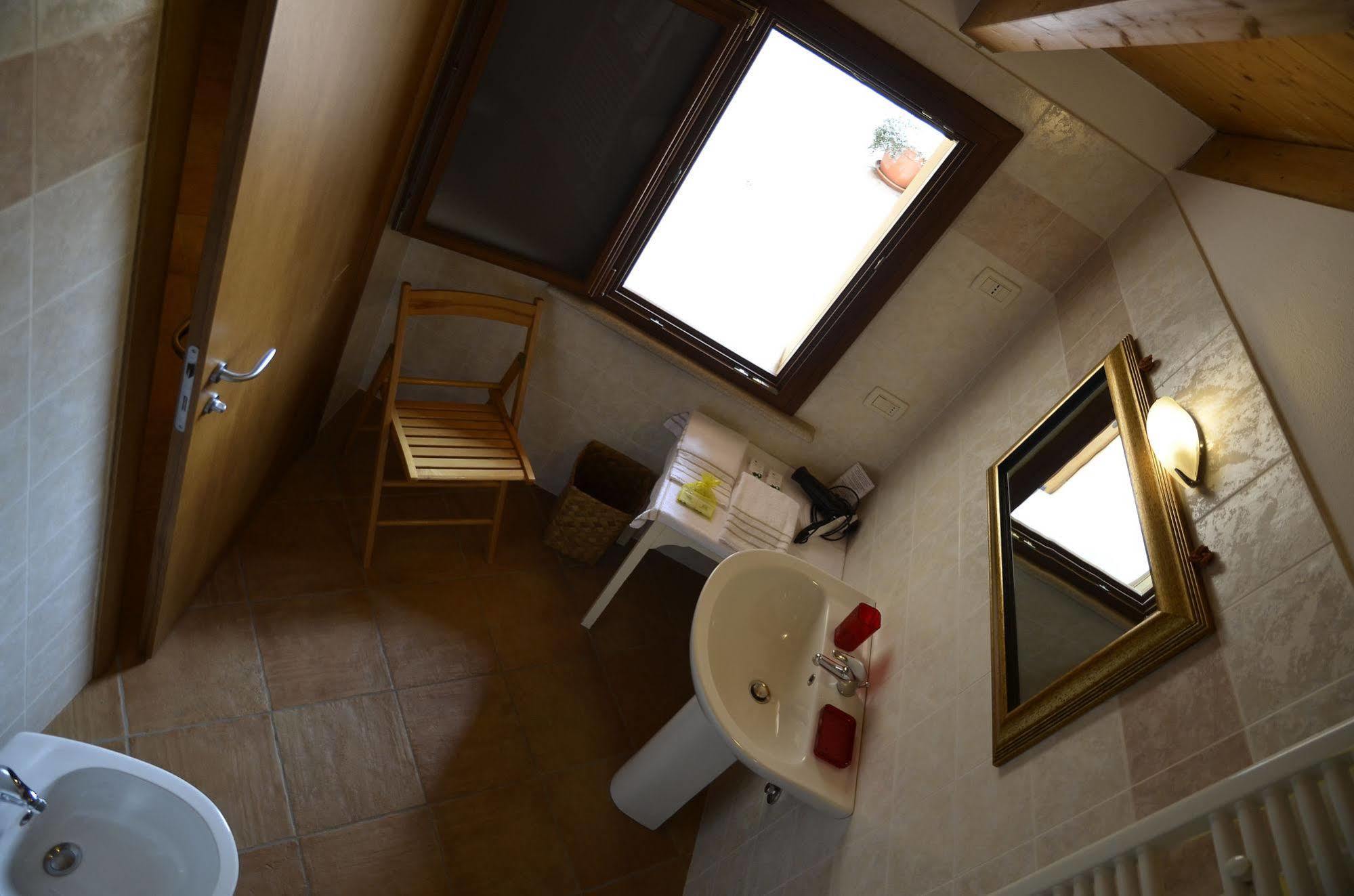 9 Muse Bed And Breakfast Canneto sull'Oglio Bagian luar foto