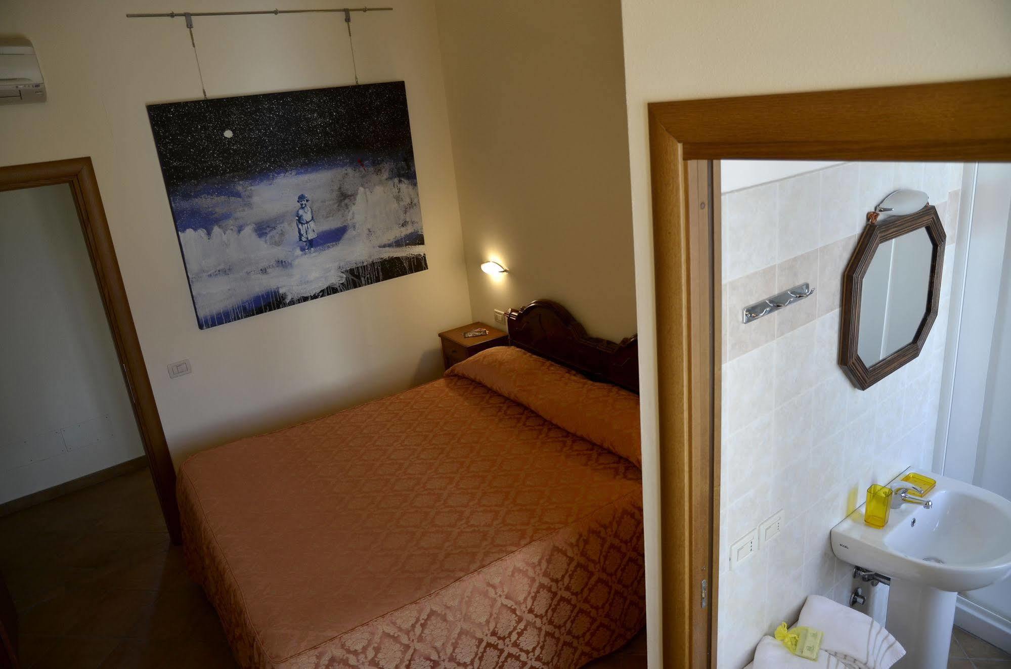 9 Muse Bed And Breakfast Canneto sull'Oglio Bagian luar foto