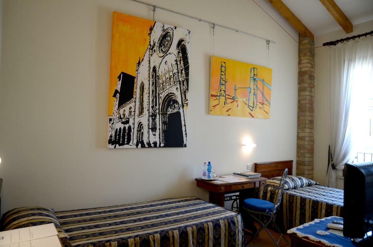 9 Muse Bed And Breakfast Canneto sull'Oglio Bagian luar foto